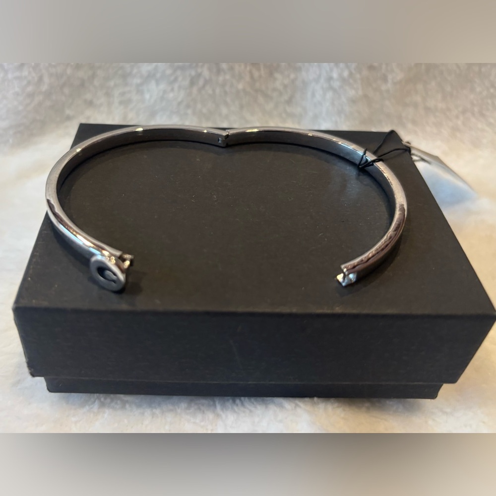 NWT Coach Silver Bangle with Logo Charm - Picture 8 of 8